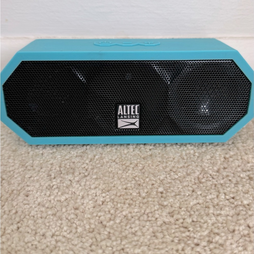 Altec Lansing Jacket H2O Bluetooth Speaker